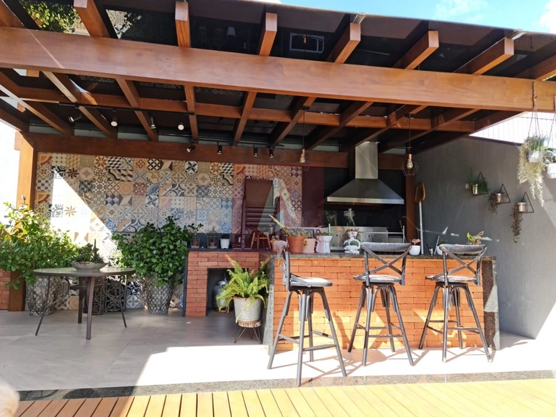 Casa alto padrão no centro!: 9ª foto da galeria de imagens do imóvel