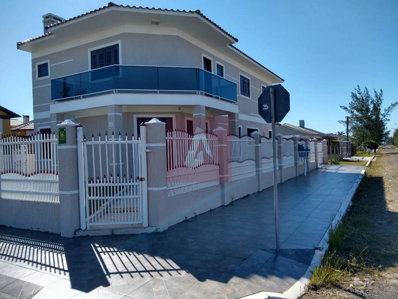 ótimo sobrado a venda no Litoral !!!: 2ª foto da galeria de imagens do imóvel