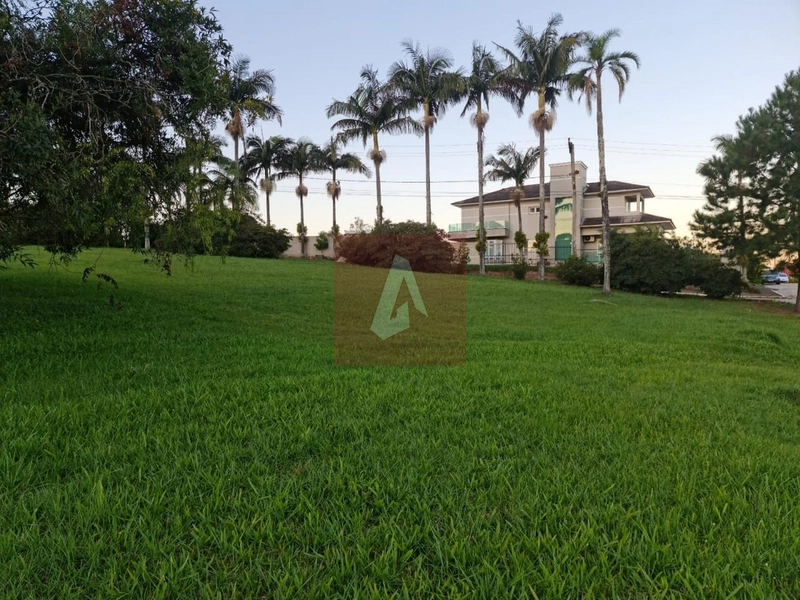 Terreno de esquina no Lagos Park: 1ª foto da galeria de imagens do imóvel