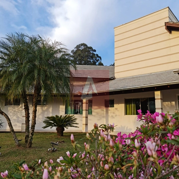 Casa á venda centro de Araricá: 1ª foto da galeria de imagens do imóvel