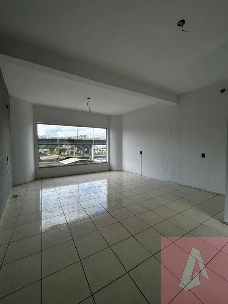 : 2ª foto da galeria de imagens do imóvel