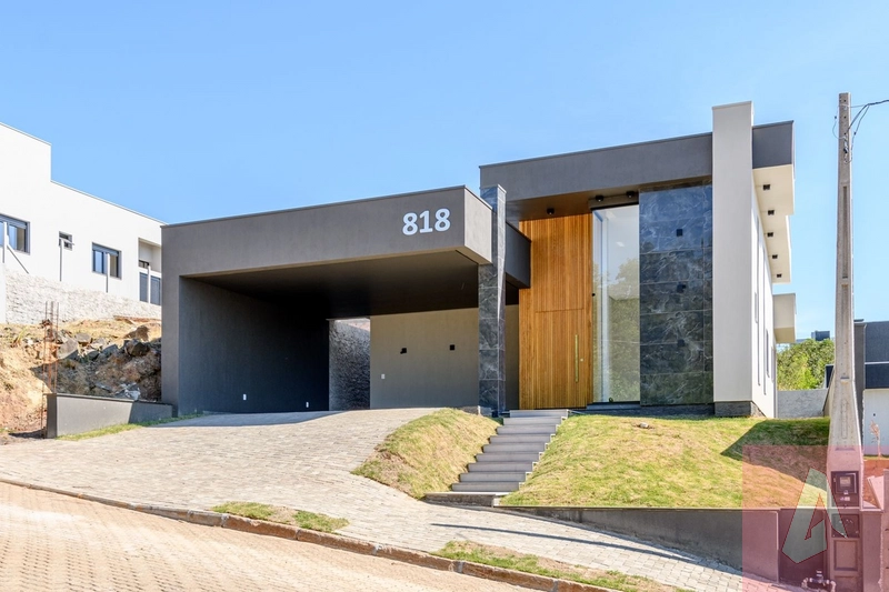 Belíssima casa em Ivoti: 3ª foto da galeria de imagens do imóvel