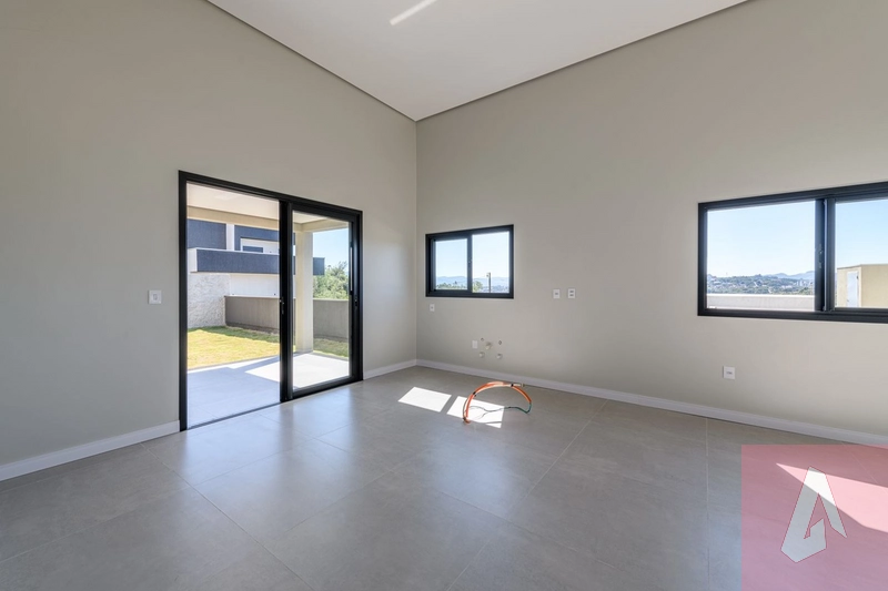 Belíssima casa em Ivoti: 9ª foto da galeria de imagens do imóvel