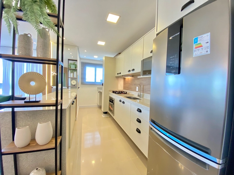 Apartamento de 4 dormitorios 4 suites, vista para o mar e serra.: 6ª foto da galeria de imagens do imóvel