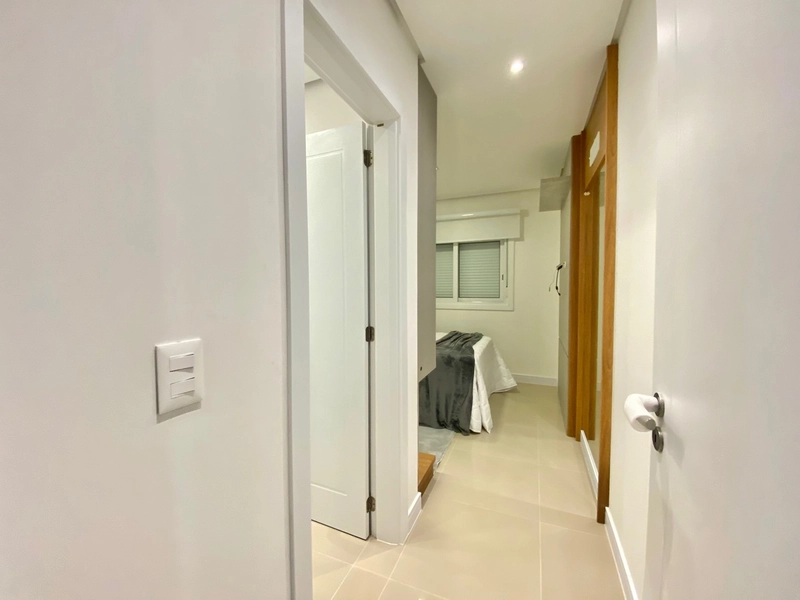 Apartamento de 4 dormitorios 4 suites, vista para o mar e serra.: 17ª foto da galeria de imagens do imóvel