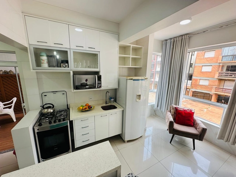 Apartamento de 2 dormitórios com amplo terraço: 4ª foto da galeria de imagens do imóvel