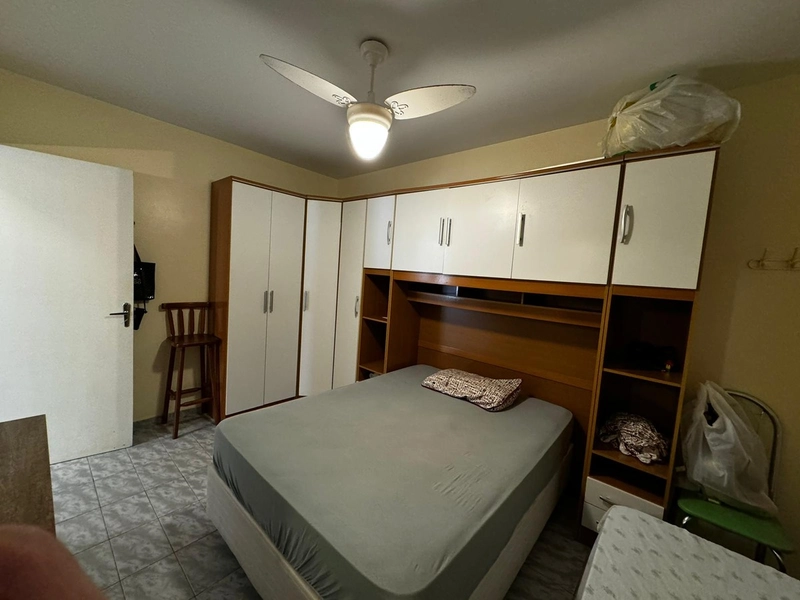 Apartamento com sacada separada de frente para avenida Ruda: 17ª foto da galeria de imagens do imóvel
