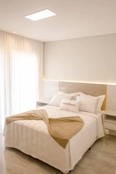 Casa térrea com 4 suítes mobiliada e decorada em condomínio fechado: 10ª foto da galeria de imagens do imóvel