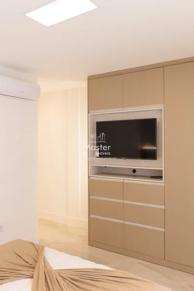 Casa térrea com 4 suítes mobiliada e decorada em condomínio fechado: 11ª foto da galeria de imagens do imóvel