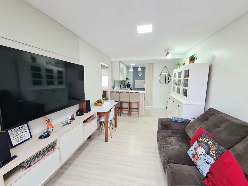 Excelente apartamento de frente à venda em Capão da Canoa: 2ª foto da galeria de imagens do imóvel