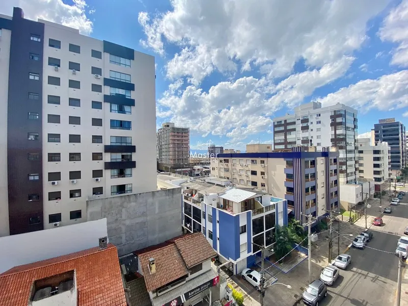De frente no centro!: 8ª foto da galeria de imagens do imóvel