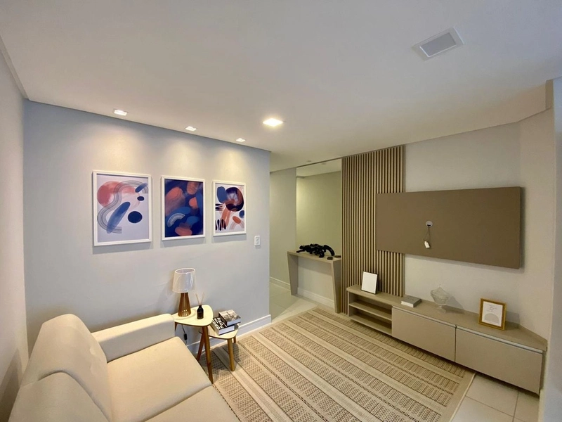 Apartamento com 2 quartos, novo MOB+DEC, a 2 quadras do mar.: 5ª foto da galeria de imagens do imóvel