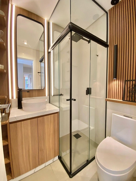 Excelente apartamento de três dormitórios a uma quadra do mar: 27ª foto da galeria de imagens do imóvel