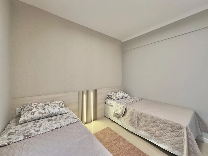 Apartamento a venda em Capão da Canoa, sacada de frente com terraço: 12ª foto da galeria de imagens do imóvel