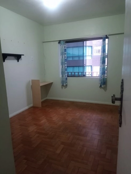 4 dormitórios de frente para a avenida: 3ª foto da galeria de imagens do imóvel