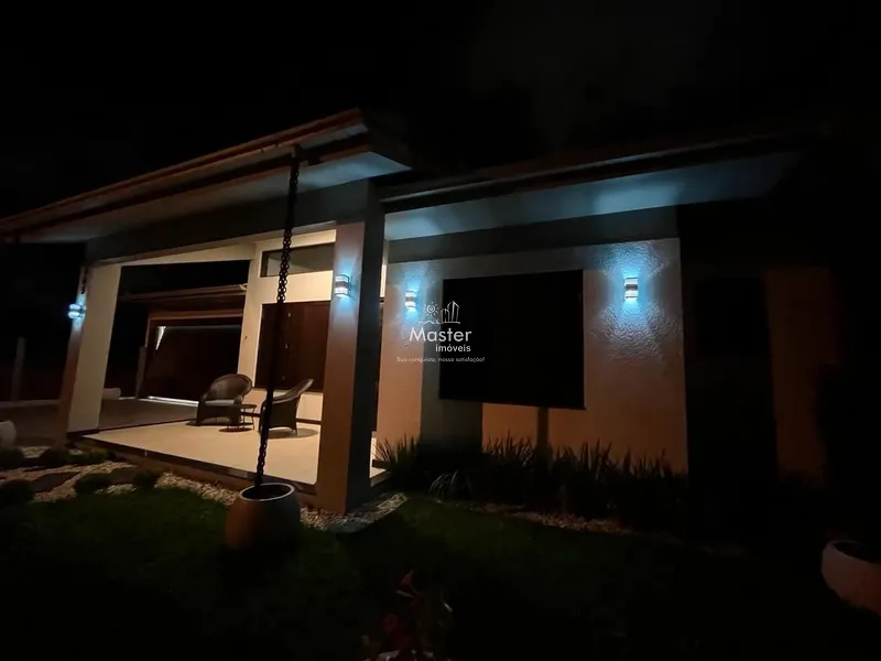 Belissíma casa pronta para receber sua família e amigos em Atlântida: 13ª foto da galeria de imagens do imóvel