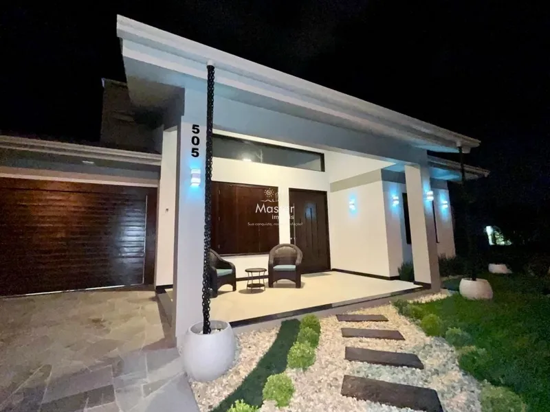 Belissíma casa pronta para receber sua família e amigos em Atlântida: 14ª foto da galeria de imagens do imóvel