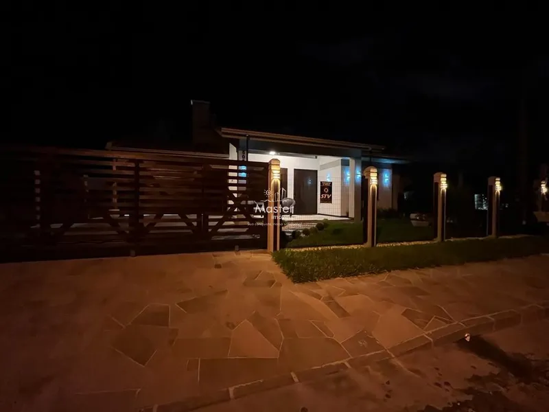 Belissíma casa pronta para receber sua família e amigos em Atlântida: 6ª foto da galeria de imagens do imóvel