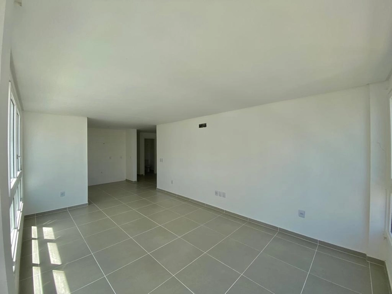 Apartamento à venda de 3 dormitórios uma quadra do mar: 23ª foto da galeria de imagens do imóvel