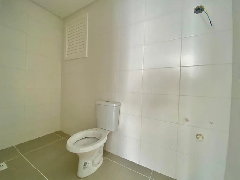Apartamento à venda de 3 dormitórios uma quadra do mar: 12ª foto da galeria de imagens do imóvel