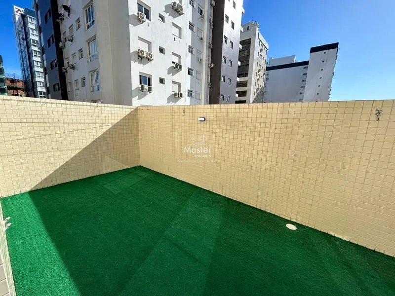 Apartamento com terraço de 1 dormitório: 3ª foto da galeria de imagens do imóvel
