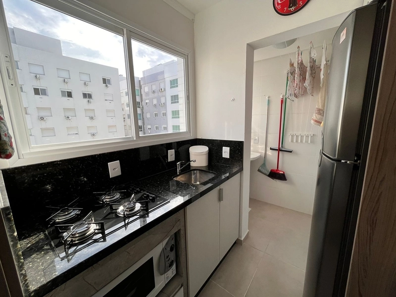 Apartamento de 2 dormitorios com suite, apenas 1 quadra do mar.: 13ª foto da galeria de imagens do imóvel