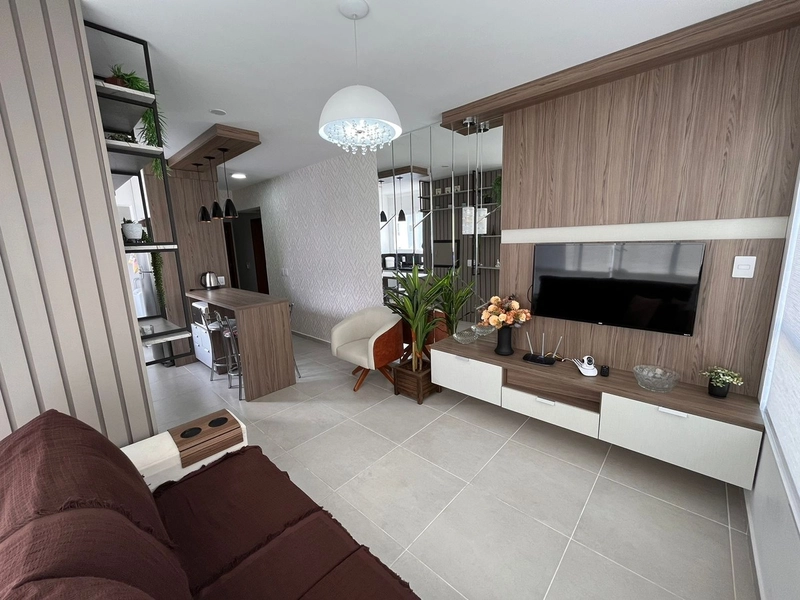 Apartamento de 2 dormitorios com suite, apenas 1 quadra do mar.: 3ª foto da galeria de imagens do imóvel