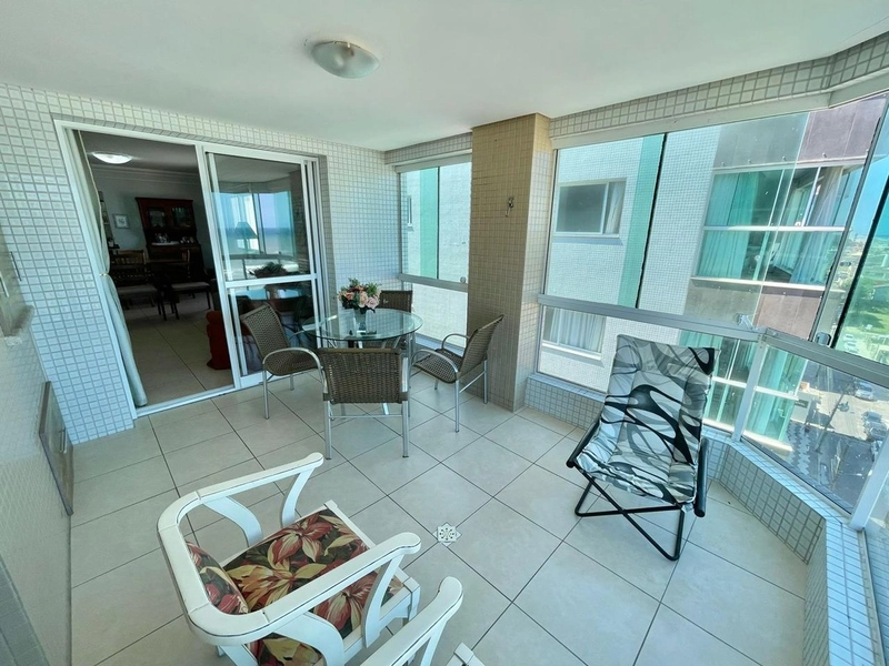 APARTAMENTO COM VISTA ETERNA PARA O MAR: 5ª foto da galeria de imagens do imóvel