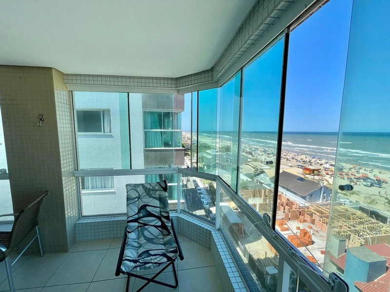 APARTAMENTO COM VISTA ETERNA PARA O MAR: 6ª foto da galeria de imagens do imóvel