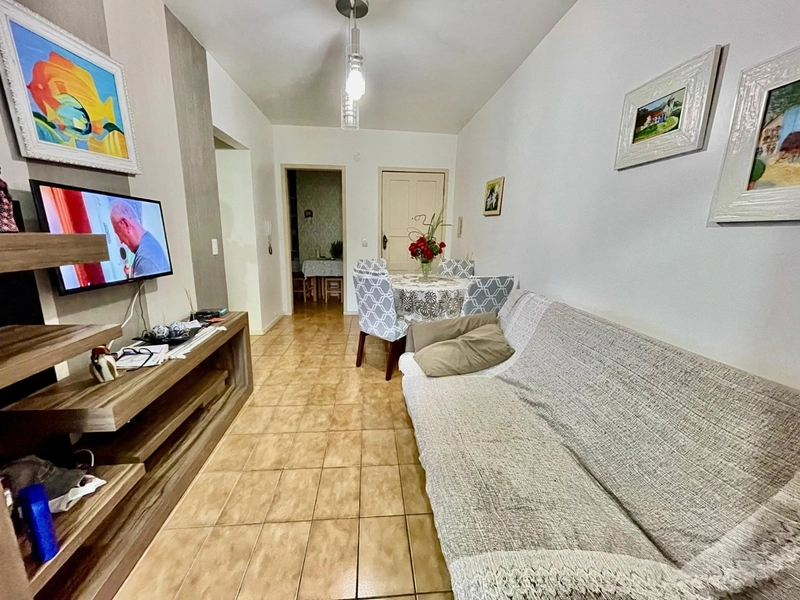 apartamento de 1 dormitorio com box totalmente mobiliado: 1ª foto da galeria de imagens do imóvel