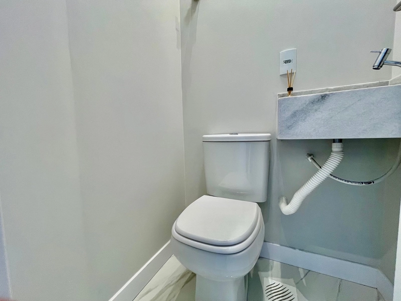 Apartamento de 2 dormitórios mobiliado e decorado: 10ª foto da galeria de imagens do imóvel