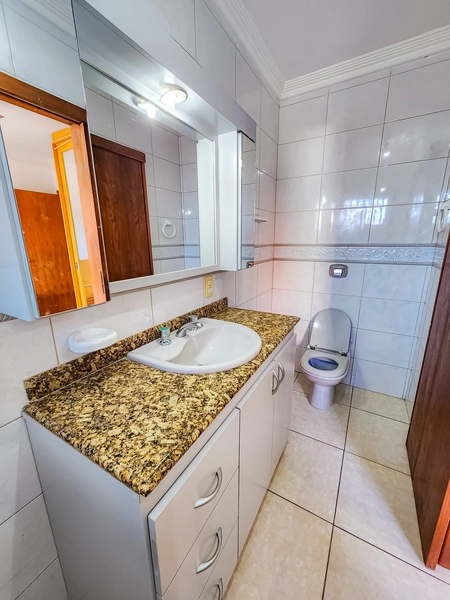 Casa com 4 suítes a 2 quadras do mar: 17ª foto da galeria de imagens do imóvel