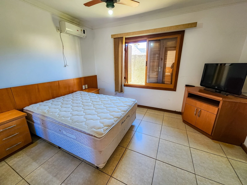 Casa com 4 suítes a 2 quadras do mar: 18ª foto da galeria de imagens do imóvel