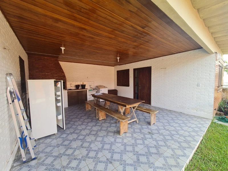 Casa 3 dormitórios no centro de Xangri-lá: 12ª foto da galeria de imagens do imóvel