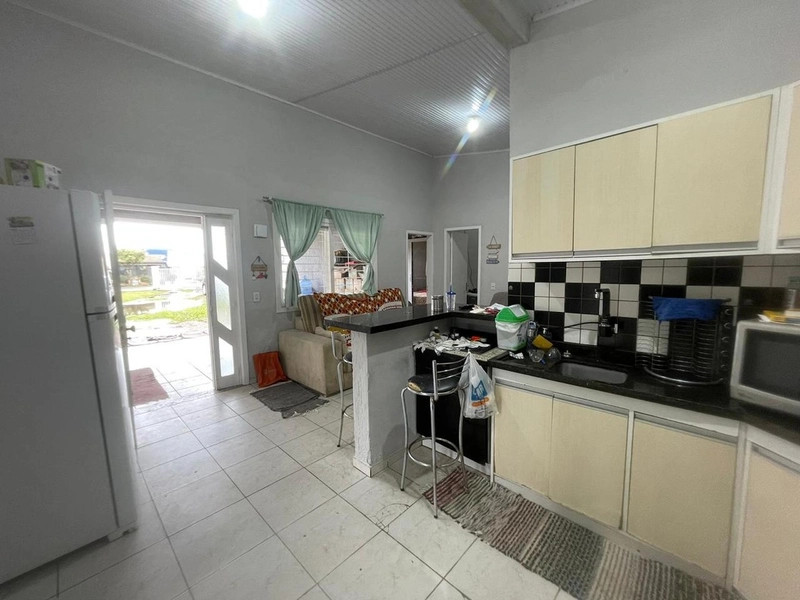 Casa à Venda ao Lado da Av. Central em Capão da Canoa!: 5ª foto da galeria de imagens do imóvel