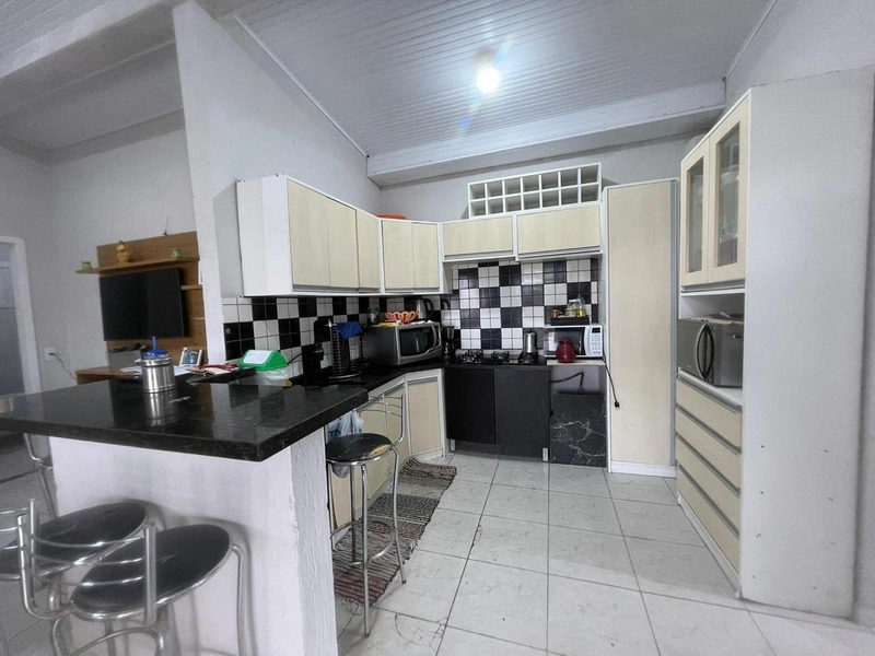 Casa à Venda ao Lado da Av. Central em Capão da Canoa!: 10ª foto da galeria de imagens do imóvel