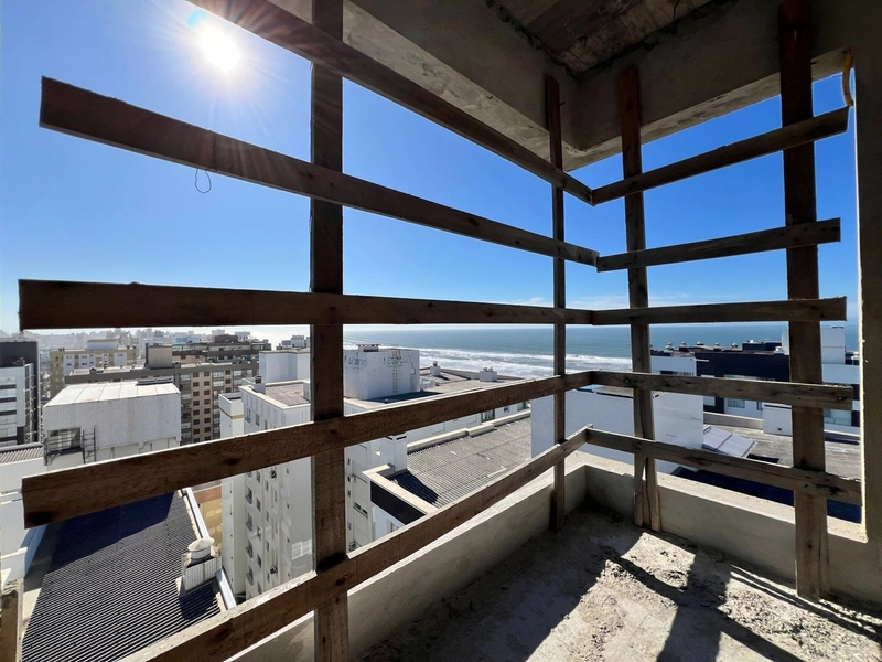 Amplo apartamento com 4 suítes: 5ª foto da galeria de imagens do imóvel