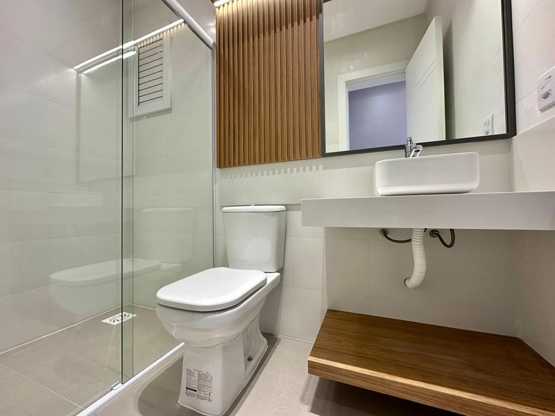 APARTAMENTO DECORADO AO LADO DA PRAÇA FLÁVIO BOIANOVSKI: 13ª foto da galeria de imagens do imóvel
