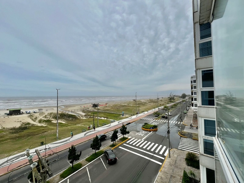 Apartamento na Beira Mar: 11ª foto da galeria de imagens do imóvel