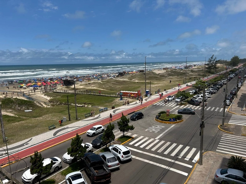 Apartamento na Beira Mar: 12ª foto da galeria de imagens do imóvel