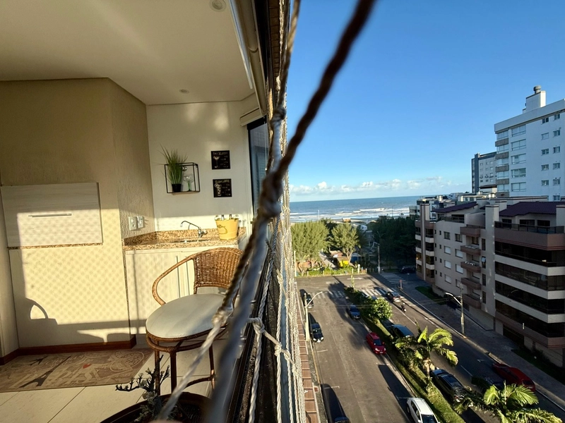 Raridade na avenida Ararigboia: 13ª foto da galeria de imagens do imóvel
