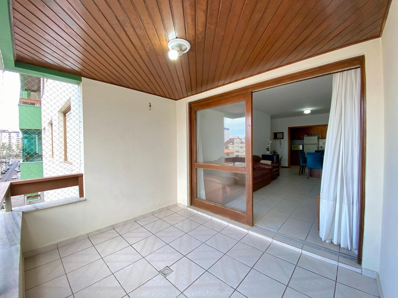 Apartamento amplo e com Sacada de frente!: 20ª foto da galeria de imagens do imóvel