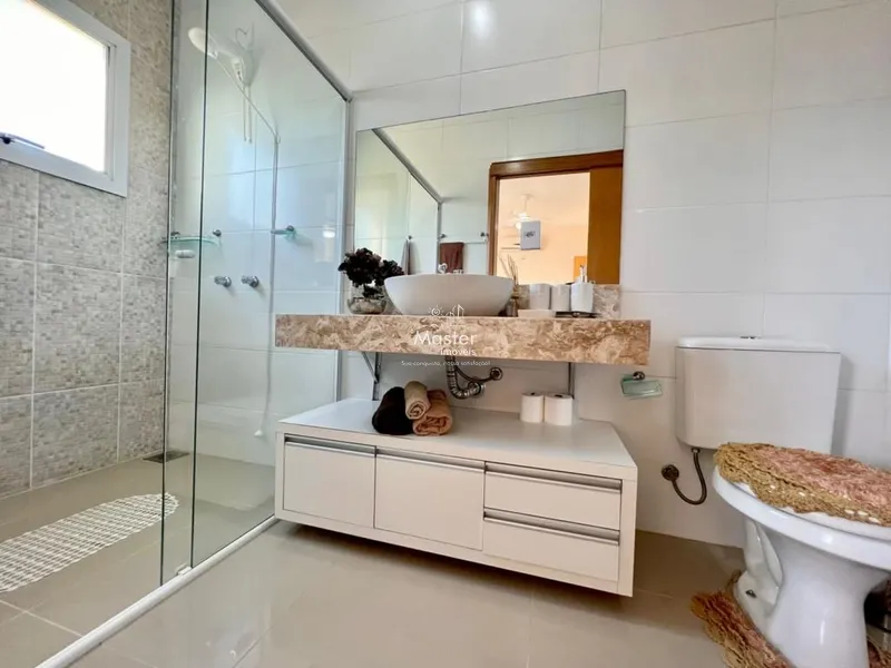 Casa térrea com localização exclusiva em condomínio fechado!: 19ª foto da galeria de imagens do imóvel