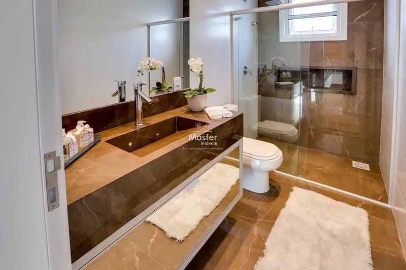 Excelente sobrado com piscina no melhor condomínio da região!!!!!: 10ª foto da galeria de imagens do imóvel