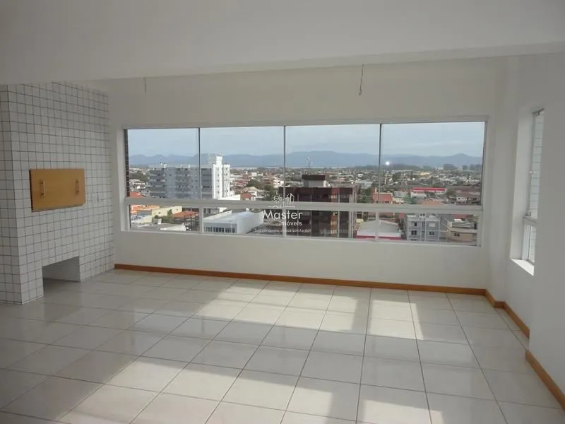 : 2ª foto da galeria de imagens do imóvel