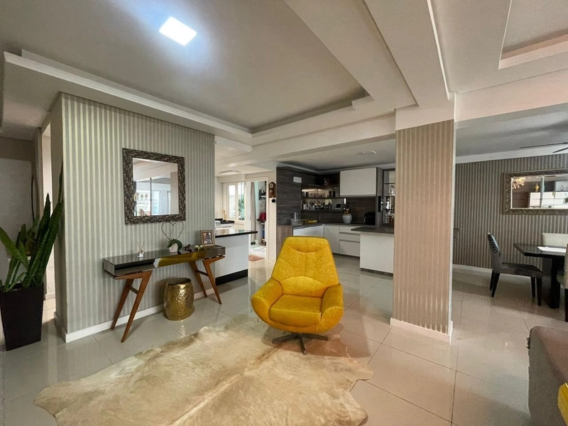 Apartamento espaçoso, 1 quadra do mar!: 12ª foto da galeria de imagens do imóvel