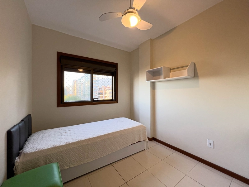 Apartamento em frente à praça!!!: 12ª foto da galeria de imagens do imóvel