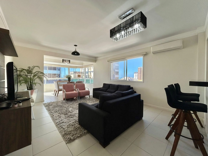Apartamento 3 dormitórios mobiliado com vista mar: 2ª foto da galeria de imagens do imóvel