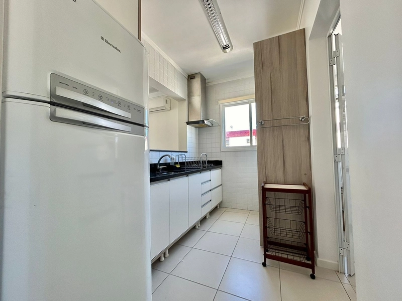 Apartamento 3 dormitórios mobiliado com vista mar: 11ª foto da galeria de imagens do imóvel
