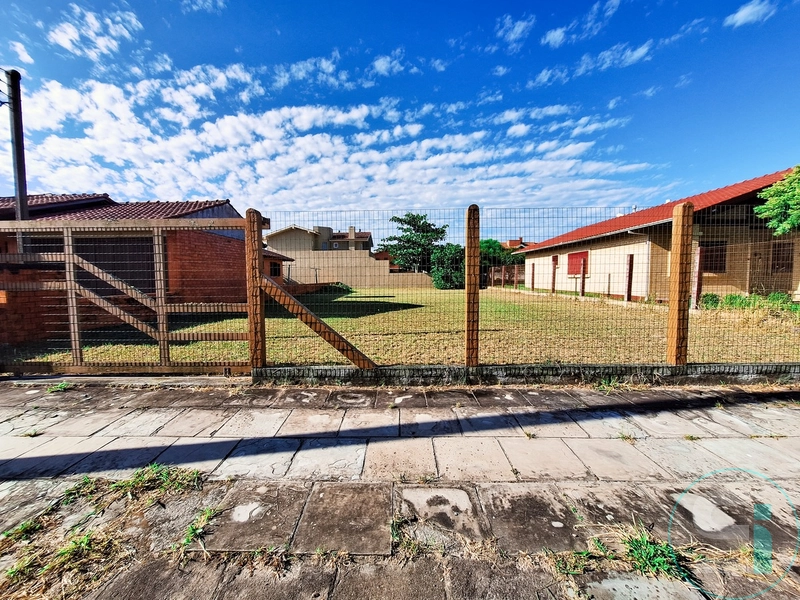 Lote próximo ao mar!: 2ª foto da galeria de imagens do imóvel